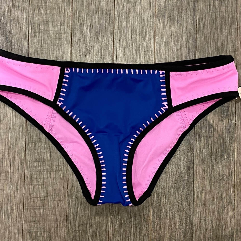 NWT Victoria's Secret The Classic Stitched Hipster Bikini Bottom